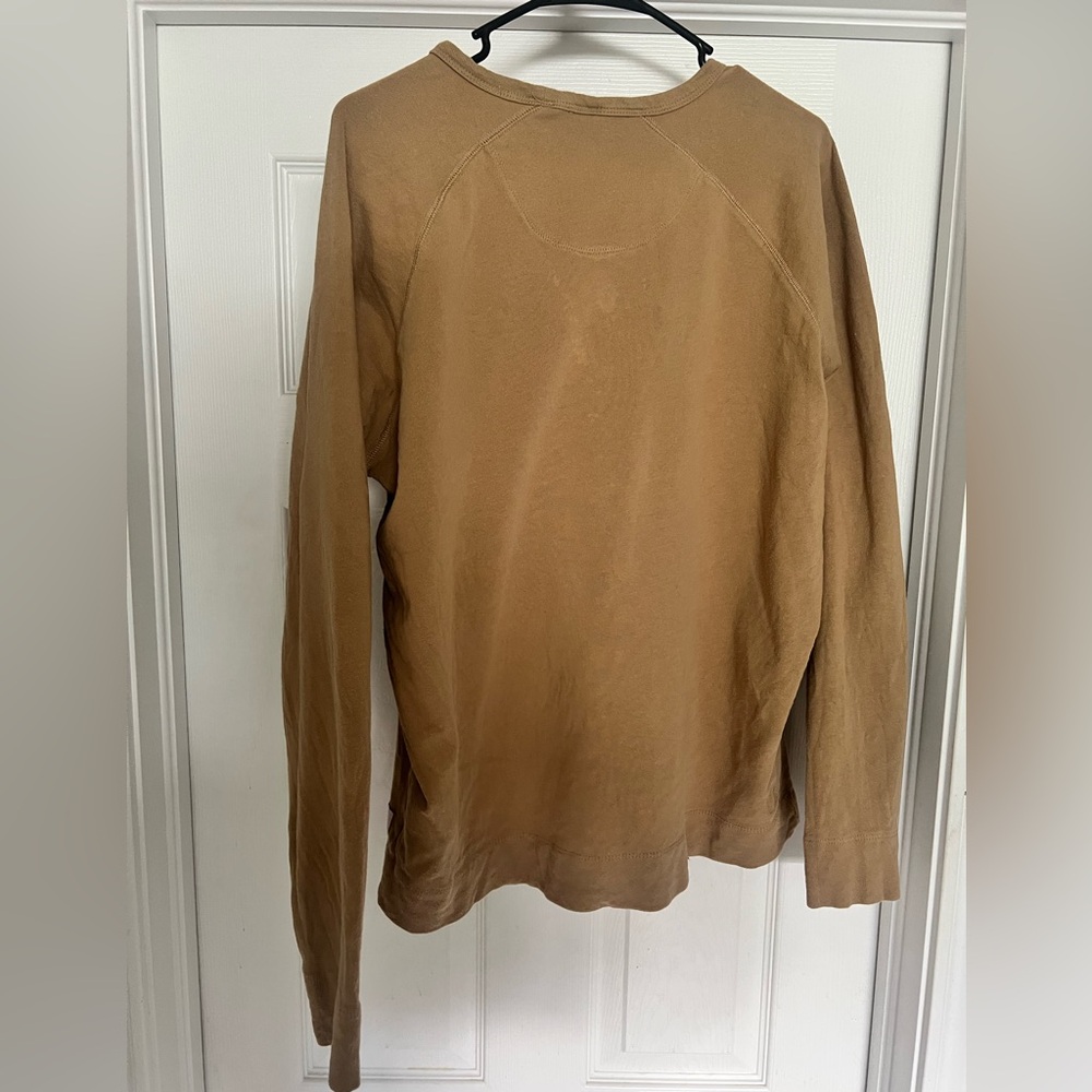Vuori Men's Tan Crew Neck M/L - Picture 2 of 2